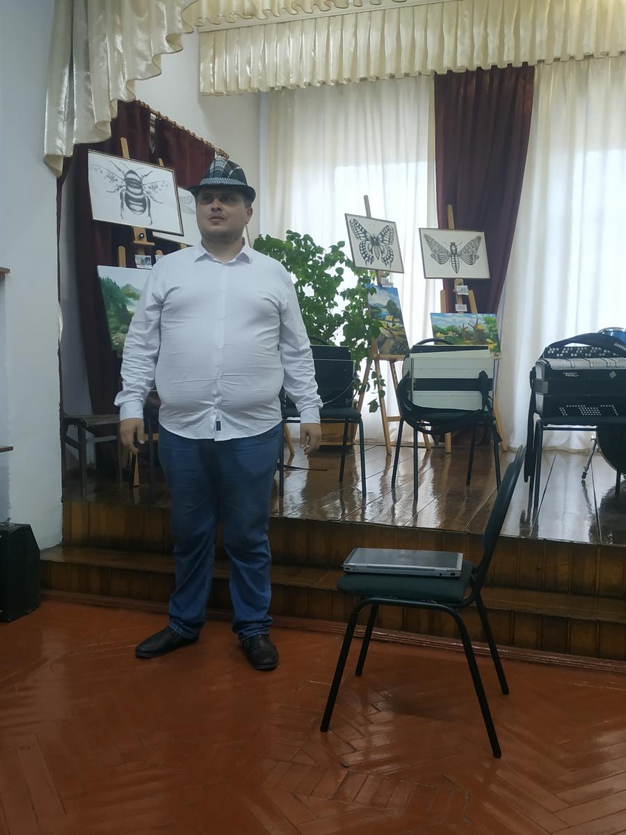 Володимир Штереб